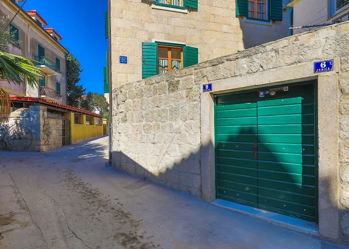 Perla Varos Apartment Split