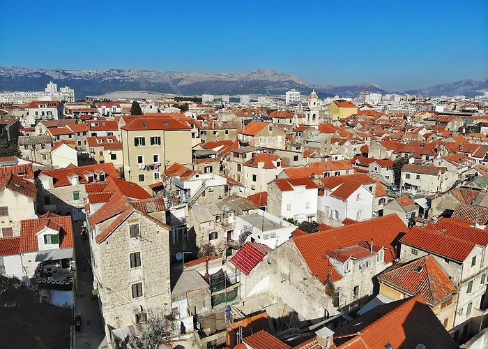 Apartment Perla Varos Split