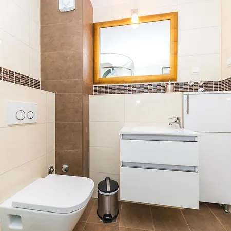 Апартаменти Perla Varos Спліт