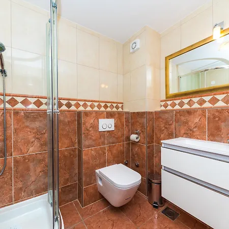 Perla Varos 스플리트