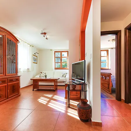 Lägenhet Perla Varos *